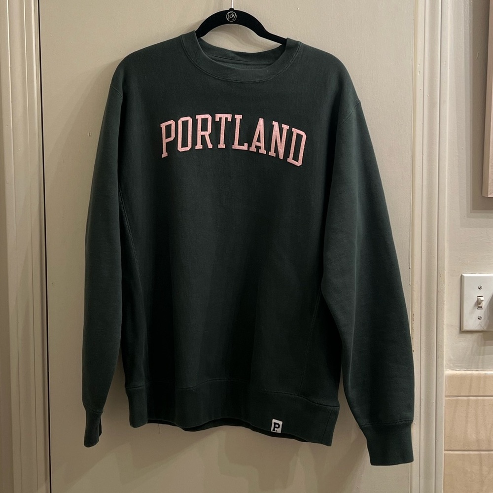 NWOT Portland Gear “Portland” Sweatshirt